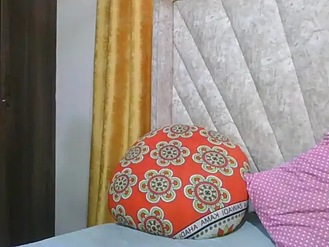 Sexy Villagegal online show from May 17, 2:16 pm
