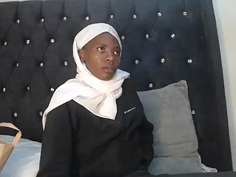 Sexyprecious01 online show from September 26, 7:55 pm