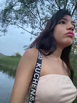 RoomExotic11 online show from February 6, 11:24 am