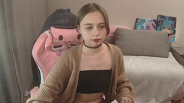 Olivka Grr online show from December 20, 2:43 pm