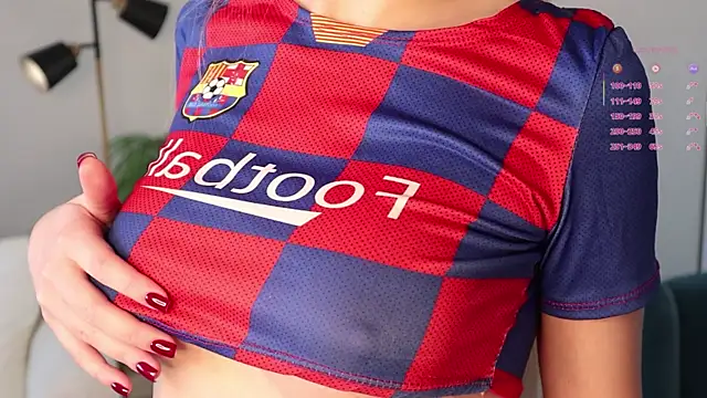 Sandy-the-Squirrel online show from October 21, 7:45 am