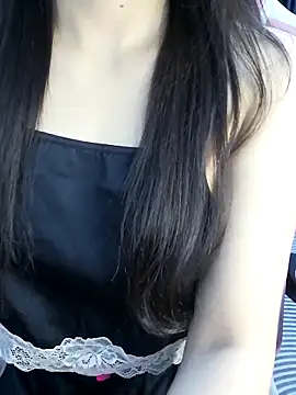 Snapshot of _Linez_ chatting on September 20, 7:01 pm Linez online show from September 20, 7:01 pm