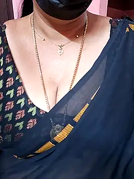 Snapshot of ananya956 chatting on October 18, 11:50 pm ananya956 online show from October 18, 11:50 pm