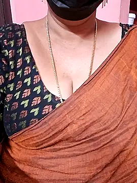 Snapshot of ananya956 chatting on October 5, 8:58 pm ananya956 online show from October 5, 8:58 pm