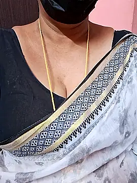 Snapshot of ananya956 chatting on October 4, 5:06 pm ananya956 online show from October 4, 5:06 pm