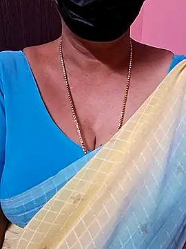 Snapshot of ananya956 chatting on September 28, 4:23 pm ananya956 online show from September 28, 4:23 pm