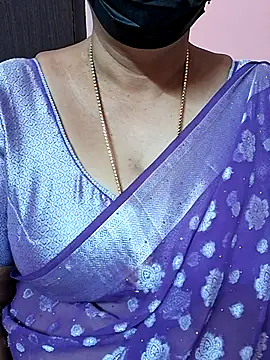 Snapshot of ananya956 chatting on September 17, 11:36 pm ananya956 online show from September 17, 11:36 pm