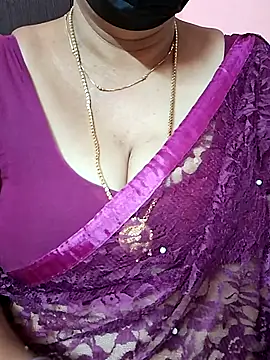 Snapshot of ananya956 chatting on September 21, 12:53 am ananya956 online show from September 21, 12:53 am