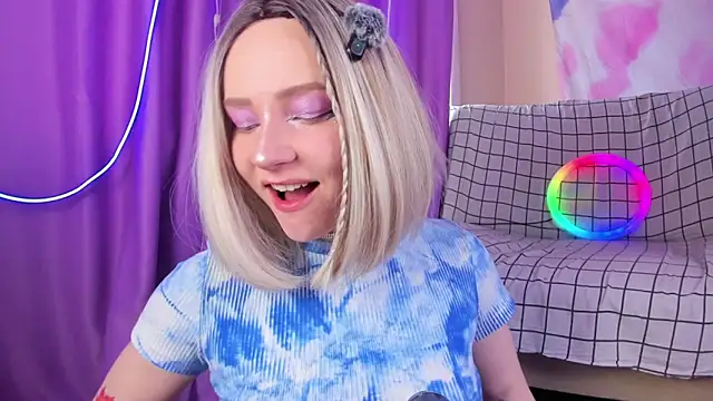 Snapshot of Lexy_Lovy chatting on September 18, 6:56 am Lexy Lovy online show from September 18, 6:56 am