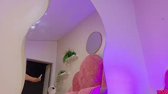 Snapshot of LilithSmith_ chatting on September 22, 11:41 am LilithSmith online show from September 22, 11:41 am