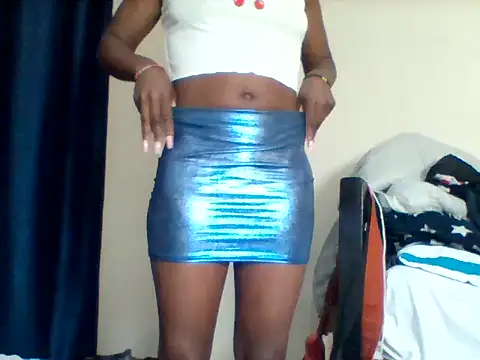 Snapshot of curvy_natallie chatting on October 5, 11:48 am curvy natallie online show from October 5, 11:48 am