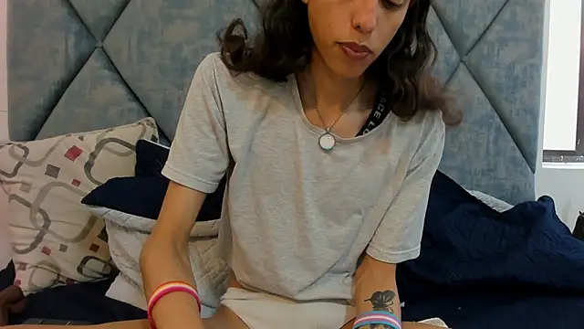 Snapshot of FreyaMoller chatting on October 3, 8:14 pm FreyaMoller online show from October 3, 8:14 pm