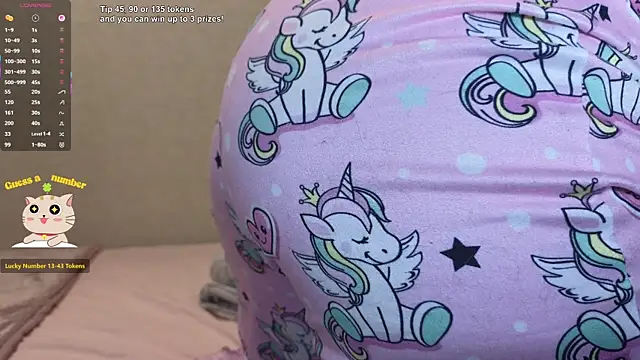 Snapshot of kimmie_meow chatting on October 13, 4:20 pm kimmie meow online show from October 13, 4:20 pm