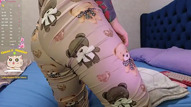 Snapshot of kimmie_meow chatting on October 25, 6:04 pm kimmie meow online show from October 25, 6:04 pm