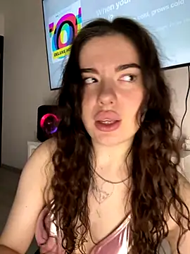 Snapshot of Kimi_Ass chatting on October 24, 11:34 pm Kimi Ass online show from October 24, 11:34 pm