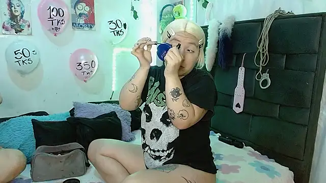 the lesbian game online show from March 21, 5:29 pm