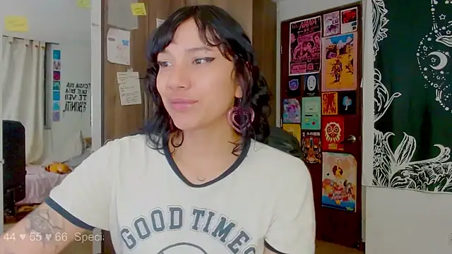 Snapshot of melissahowl chatting on October 20, 2:25 am melissahowl online show from October 20, 2:25 am