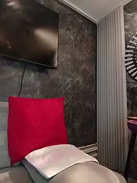 IsisBlake online show from February 9, 12:46 am