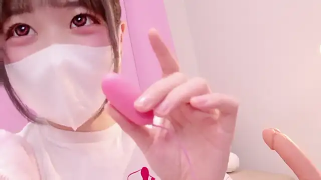 Snapshot of Mia--meow chatting on October 28, 1:39 pm Mia--meow online show from October 28, 1:39 pm