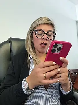 Cata Office-12 online show from November 19, 8:42 pm