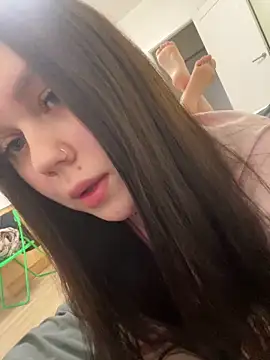 Marylallka5 online show from December 2, 9:00 am