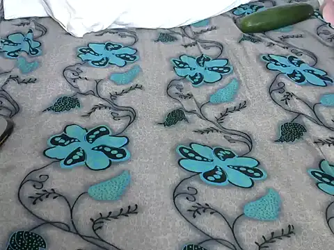 Snapshot of Sexxieshanty chatting on October 26, 8:26 pm Sexxieshanty online show from October 26, 8:26 pm