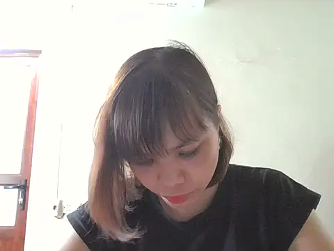 Snapshot of Angela-Eira chatting on October 10, 5:45 am Angela-Eira online show from October 10, 5:45 am