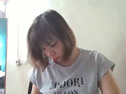 Snapshot of Angela-Eira chatting on October 6, 4:40 am Angela-Eira online show from October 6, 4:40 am