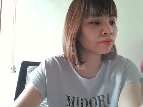 Angela-Eira online show from November 25, 6:48 am