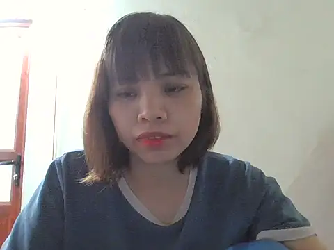 Snapshot of Angela-Eira chatting on October 23, 6:52 am Angela-Eira online show from October 23, 6:52 am