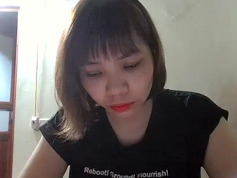 Snapshot of Angela-Eira chatting on September 18, 9:46 pm Angela-Eira online show from September 18, 9:46 pm