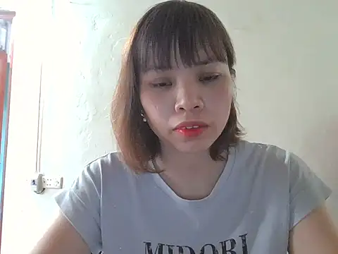 Snapshot of Angela-Eira chatting on October 18, 6:38 am Angela-Eira online show from October 18, 6:38 am