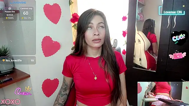 sweetlittlelisa online show from March 8, 8:35 pm