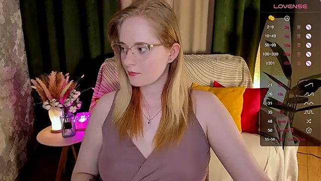 Aemilia  online show from June 3, 8:37 am