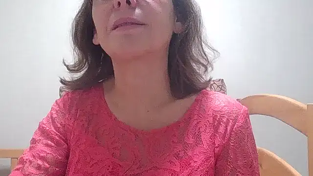 HollyJewel online show from October 17, 5:38 pm