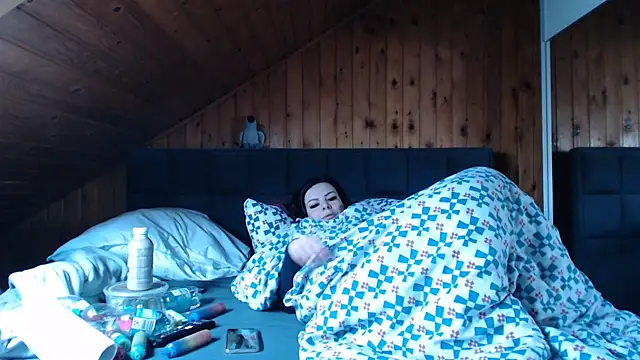 Snapshot of BoeseMoni1998 chatting on October 19, 10:28 am BoeseMoni1998 online show from October 19, 10:28 am