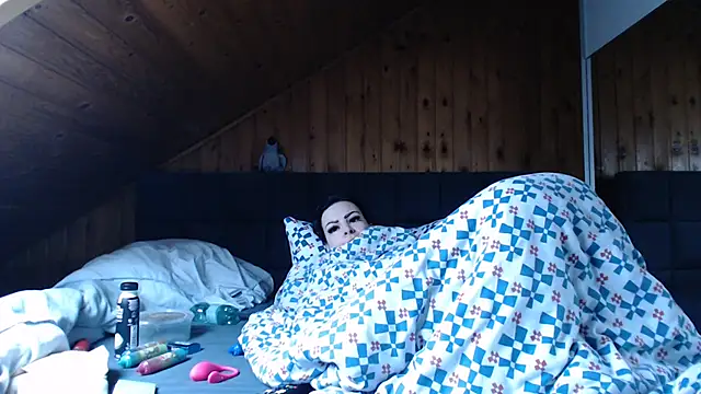 Snapshot of BoeseMoni1998 chatting on October 26, 8:32 am BoeseMoni1998 online show from October 26, 8:32 am