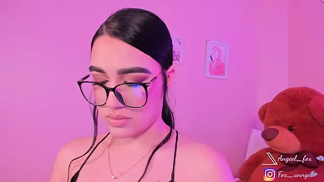 angeel fox online show from January 9, 3:44 am