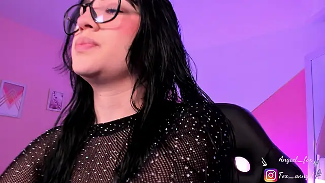 angeel fox online show from March 23, 11:11 pm