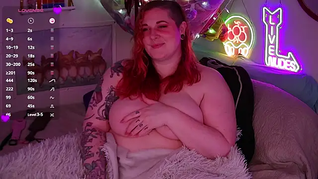 opalreigning online show from February 24, 9:08 am