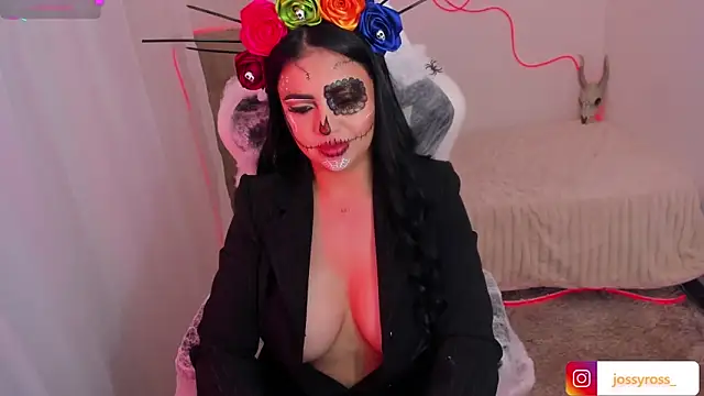 Victoryyy  online show from October 31, 10:14 pm