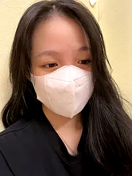 Snapshot of minmin2kk5 chatting on October 16, 3:58 pm minmin2kk5 online show from October 16, 3:58 pm