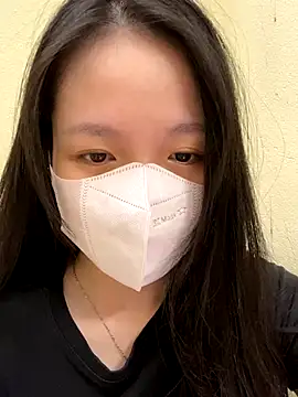 Snapshot of minmin2kk5 chatting on October 15, 3:47 pm minmin2kk5 online show from October 15, 3:47 pm