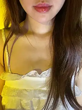 minmin2kk5 online show from May 29, 2:20 am