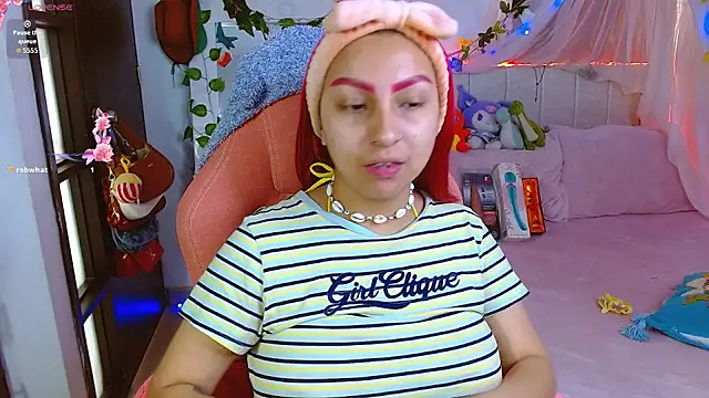 Littlerouse  online show from June 11, 8:27 pm