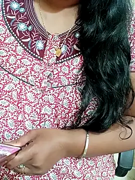 Snapshot of Janavi-janu chatting on October 10, 2:00 pm Janavi-janu online show from October 10, 2:00 pm
