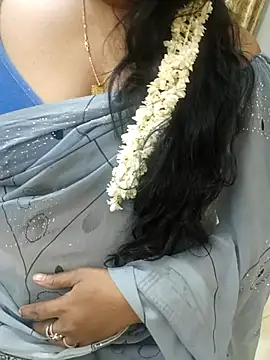 Snapshot of Janavi-janu chatting on October 13, 12:08 pm Janavi-janu online show from October 13, 12:08 pm