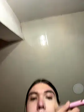 Snapshot of saracaball_ chatting on November 1, 9:41 pm saracaball online show from November 1, 9:41 pm