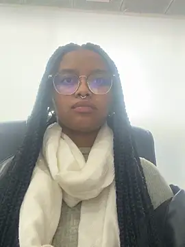 gretell evans online show from April 17, 7:05 pm