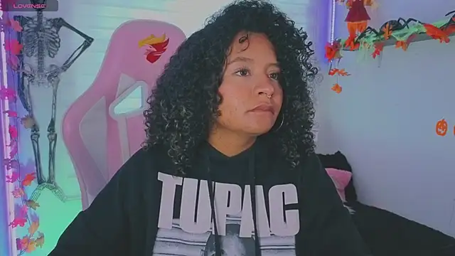 Snapshot of keyla_roberts777 chatting on October 12, 5:59 pm keyla roberts777 online show from October 12, 5:59 pm